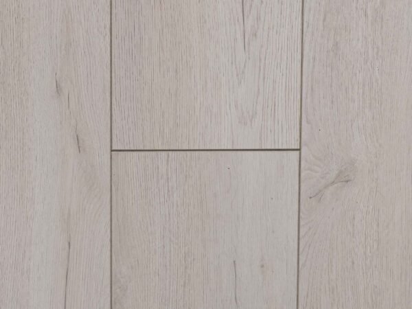 TF6203-F | Laminate Flooring - 4-sided painted & waxed bevel