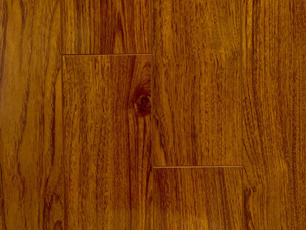 TF2212-F - Laminate Flooring - Thickness : 12.33 mm